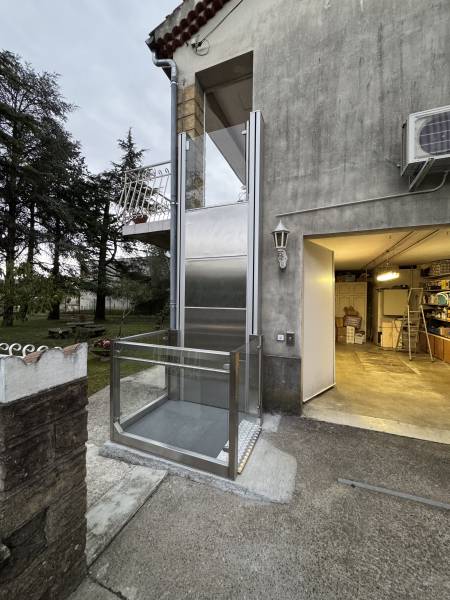 Installation d’une plate-forme élévatrice