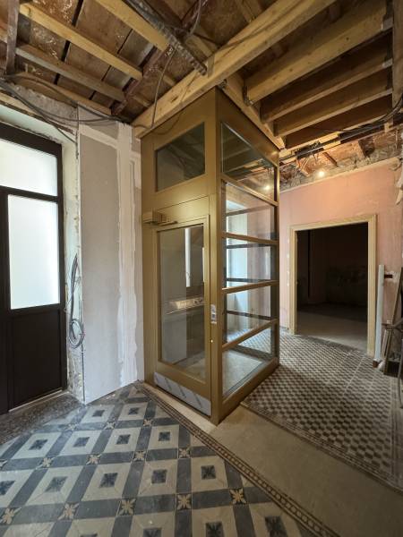 élévateur PMR vertical à Avignon