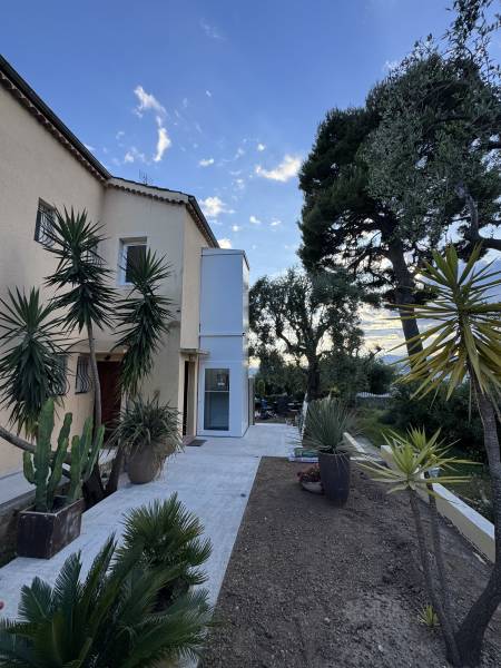 Installation d’un Ascenseur dans le Vaucluse